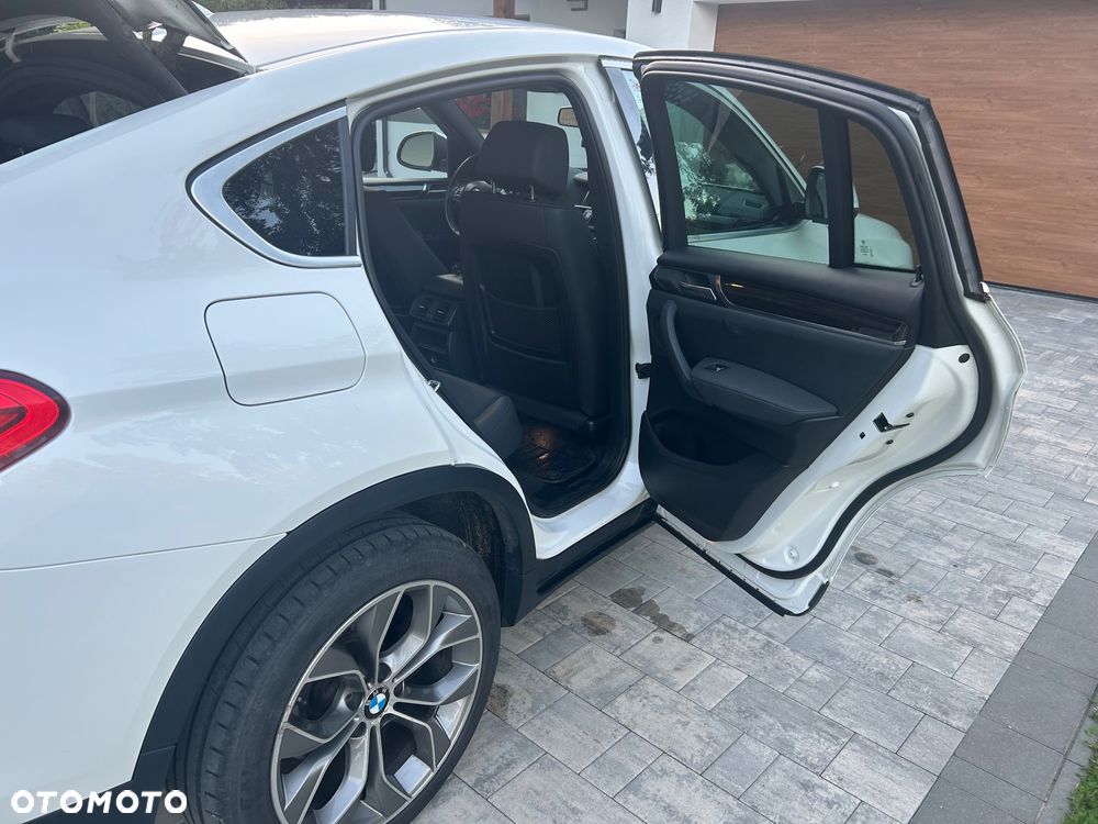 BMW X4 - 14