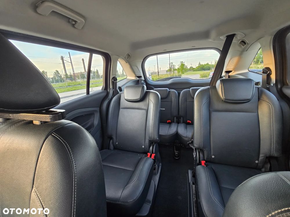 Ford Grand C-MAX 2.0 TDCi Titanium - 12