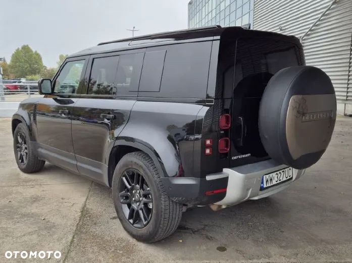 Land Rover Defender - 6