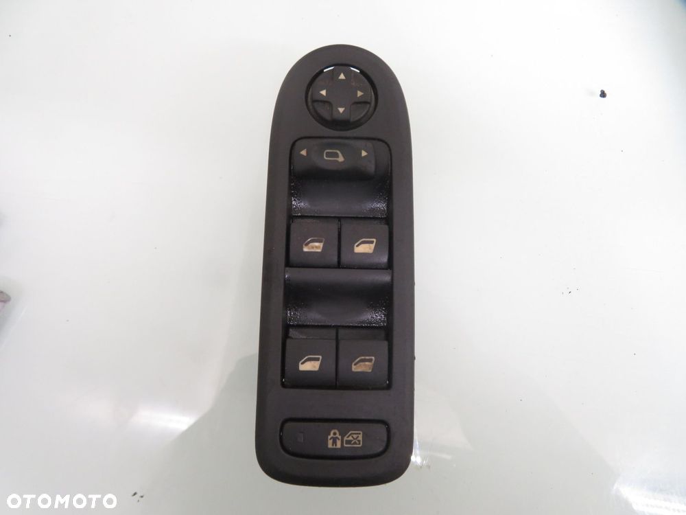PANEL SZYB PEUGEOT 308 96644915XT - 1