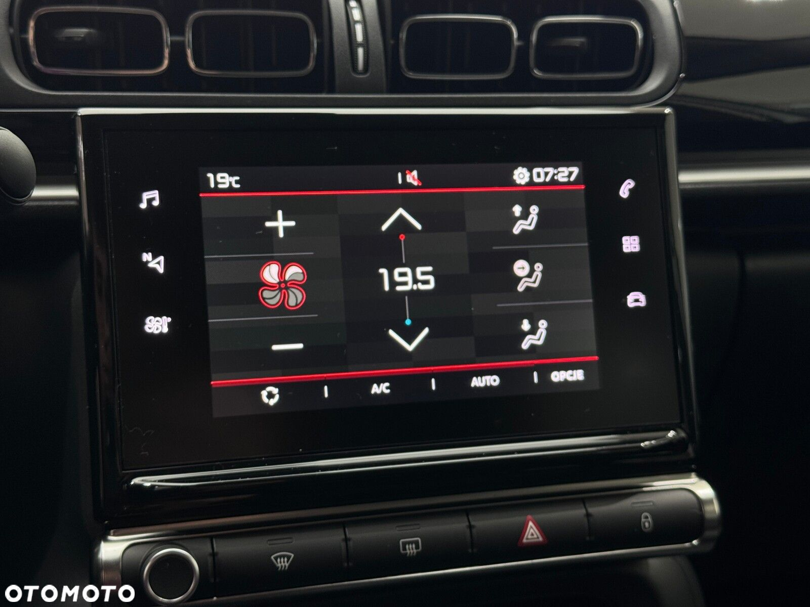Citroën C3 1.2 PureTech Shine - 30