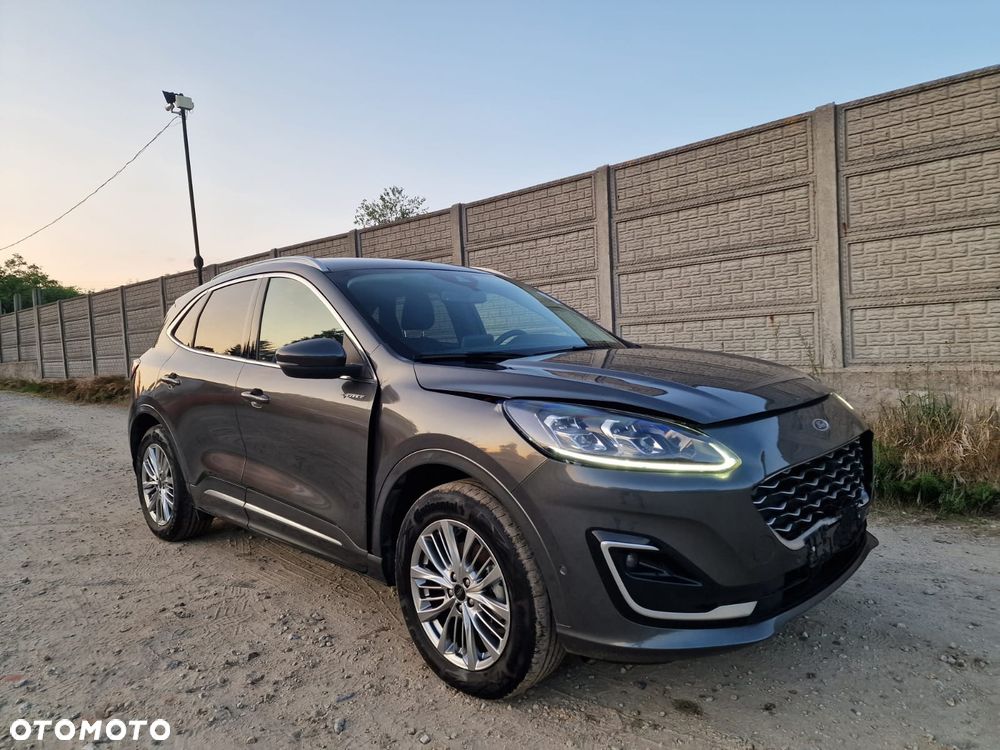 Ford Kuga - 38
