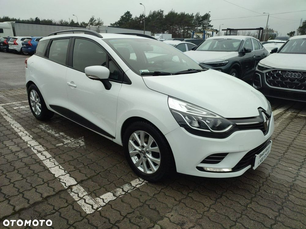 Renault Clio - 16