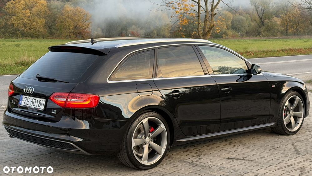 Audi A4 Avant 2.0 TDI DPF quattro S tronic S line Sportpaket - 24