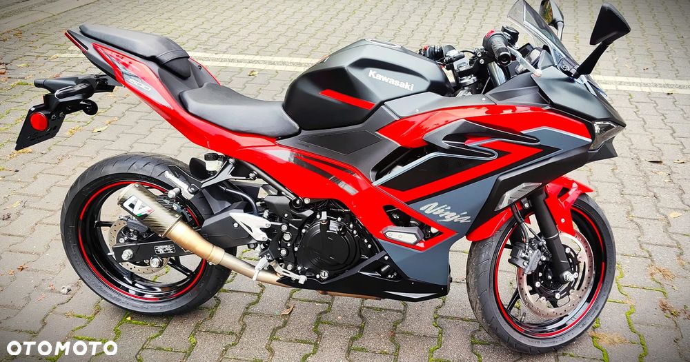 Kawasaki Ninja - 7
