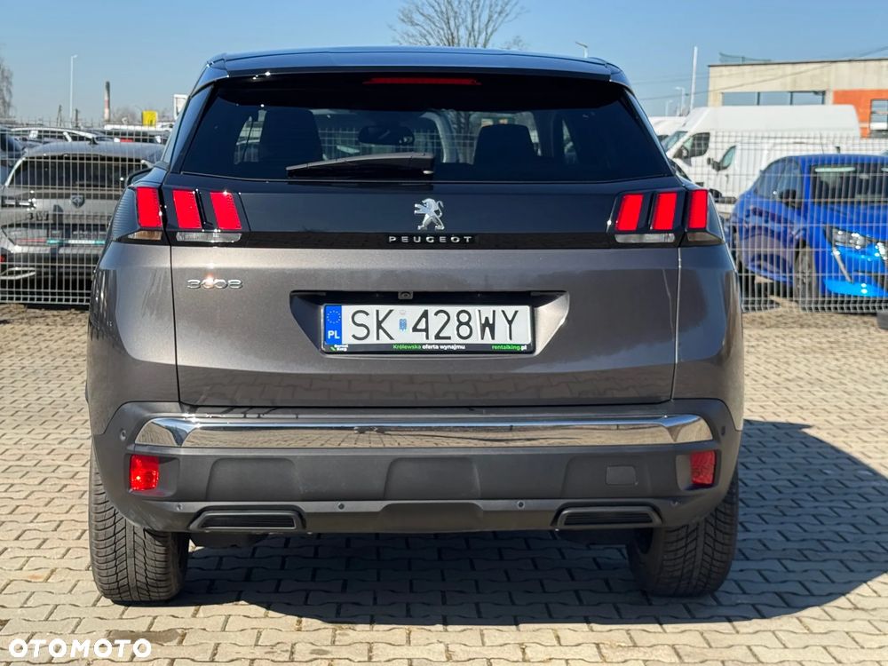 Peugeot 3008 1.2 PureTech Allure S&S EAT8 - 19