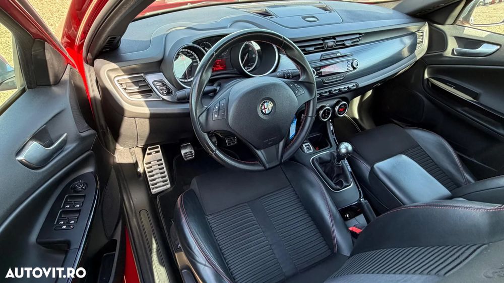 Alfa Romeo Giulietta 2.0 JTDM 16V Veloce - 18