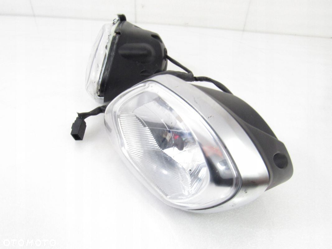 Lampa przód / reflektor Triumph Speed Triple 1050, 12r ABS - 4