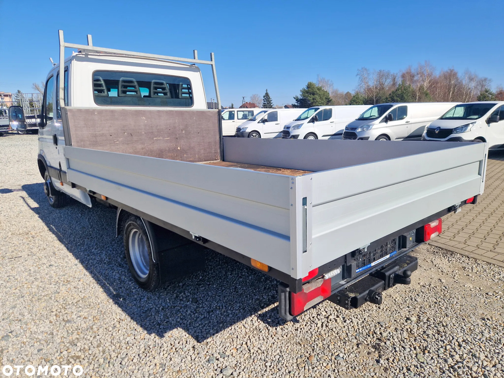 Iveco 35C15 3,0 HPI 150 KONNA DOKA BRYGADÓWKA 7 OSOBOWA 3,5M SKRZYNIA BLIŻNIAKI DO 3,5T WEBASTO GWARANCJA - 3