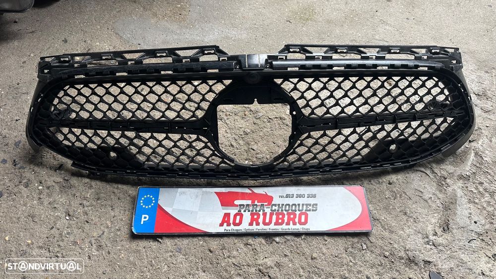 Grelha Mercedes classe a 177 facelift - 1