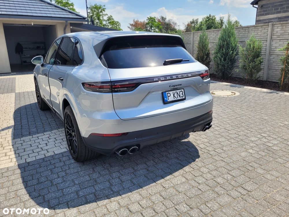 Porsche Cayenne - 6