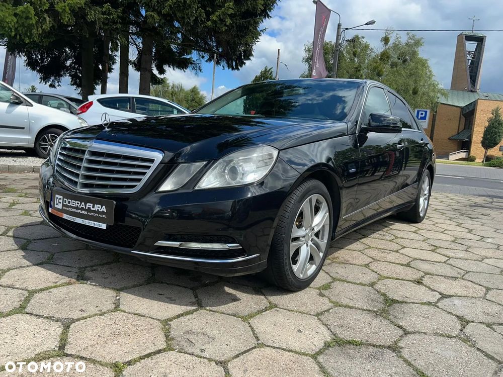 Mercedes-Benz Klasa E 200 CDI DPF BlueEFFICIENCY 7G-TRONIC Elegance - 30