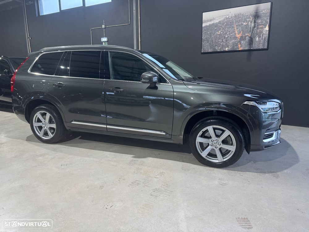 Volvo XC 90 - 1