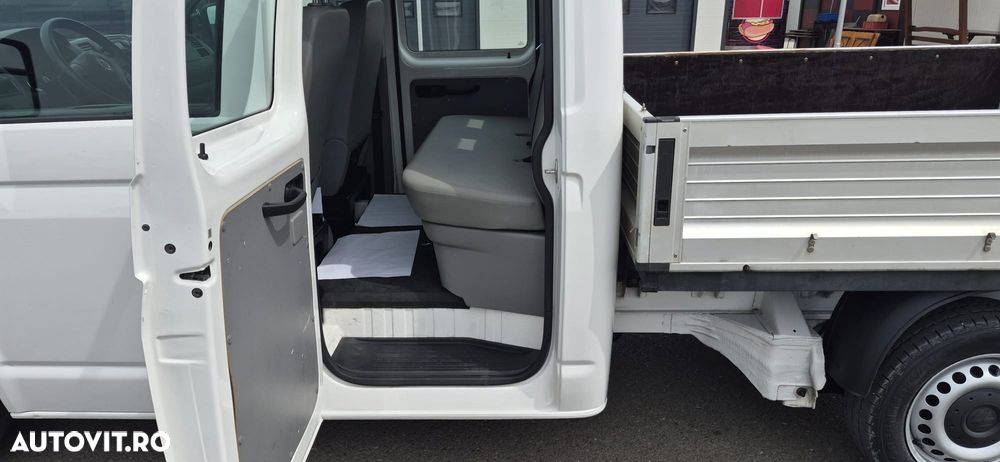 Volkswagen Transporter - 8