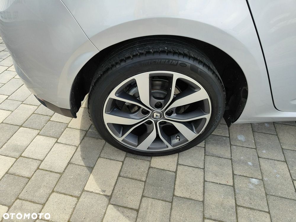 Renault Megane ENERGY TCe 130 LIMITED - 31