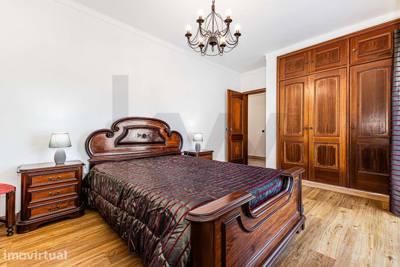 Apartamento T3 para Arrendar em Alcantarilha - Algarve - Grande imagem: 4/26