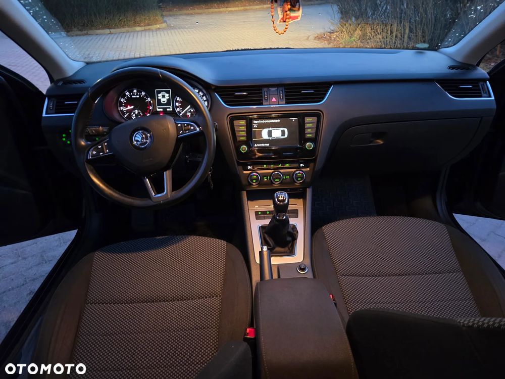 Skoda Octavia 1.4 TSI Ambition - 13