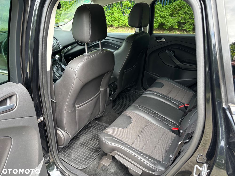 Ford Kuga - 13