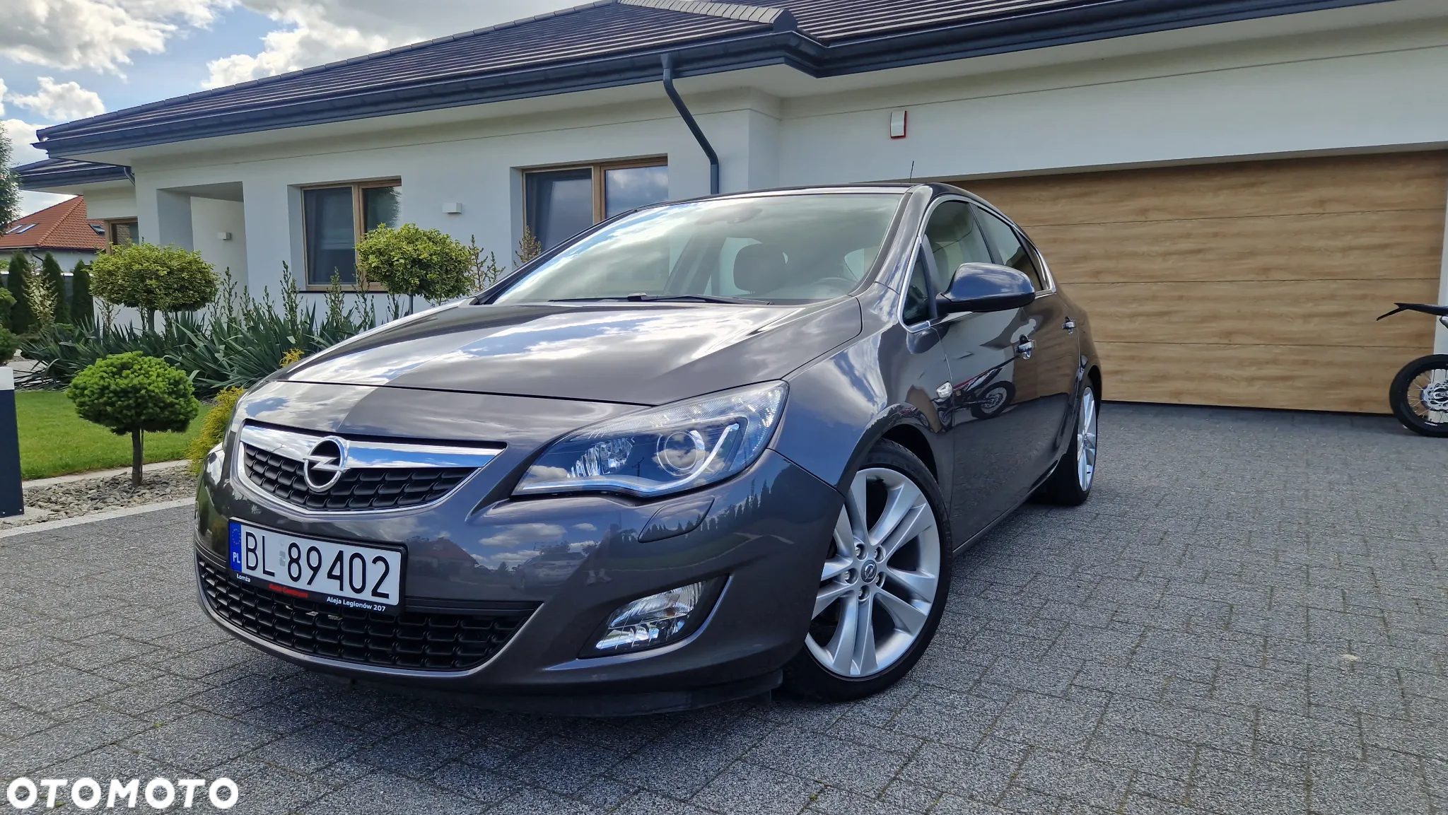 Opel Astra 1.6 Automatik Cosmo - 24