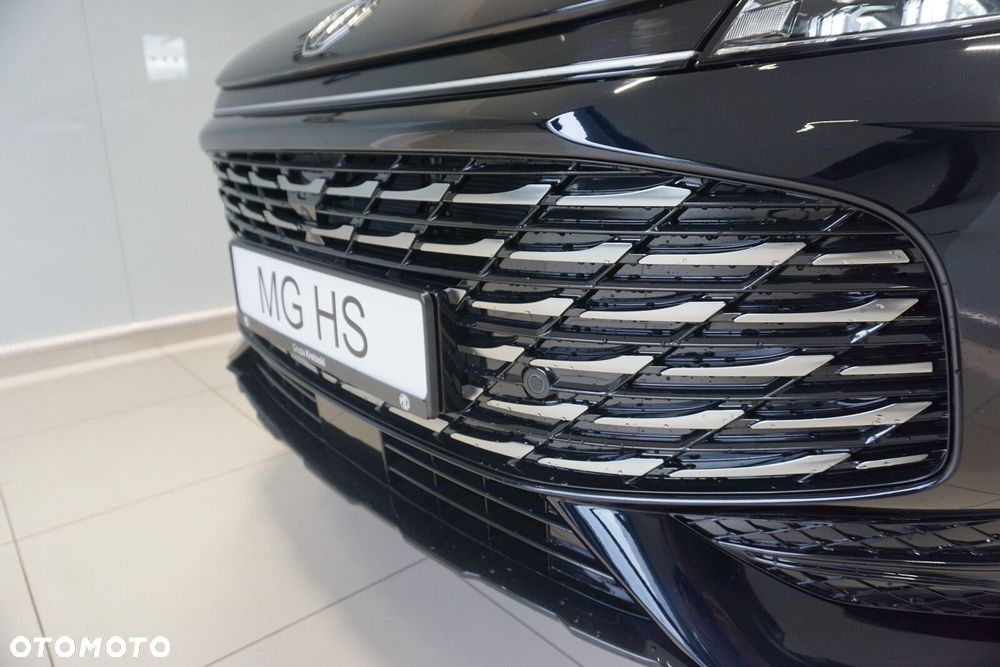 MG HS Hybrid+ - 13