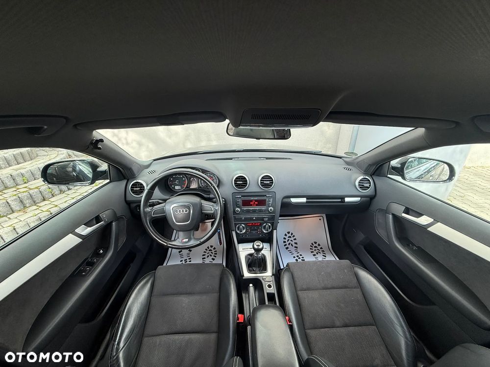 Audi A3 Sportback 2.0 TFSI S line Sportpaket - 2