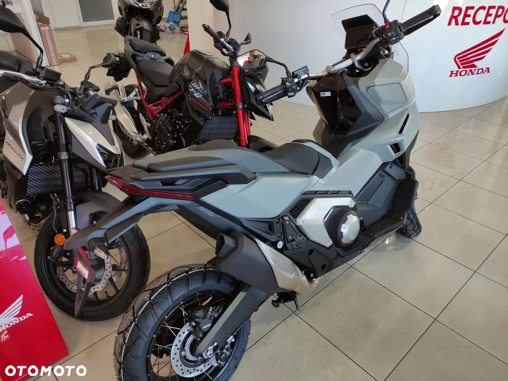 Honda X-ADV - 9