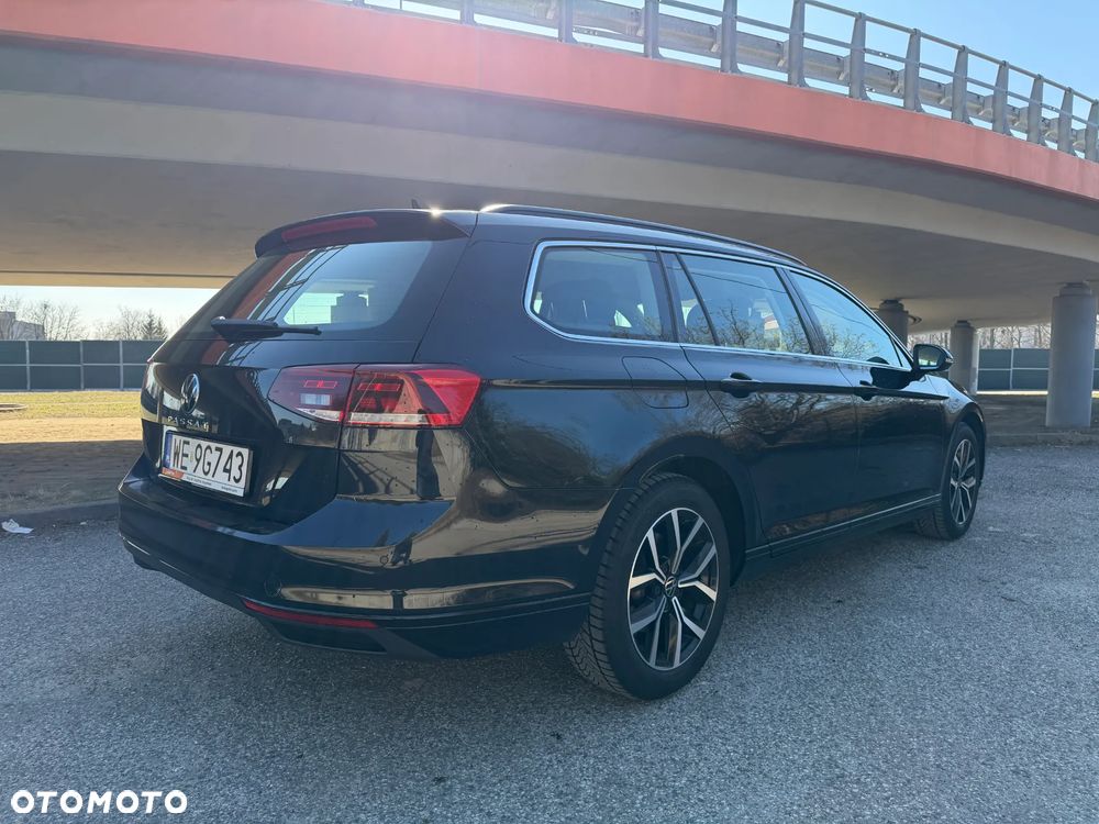 Volkswagen Passat 1.5 TSI EVO Business - 10