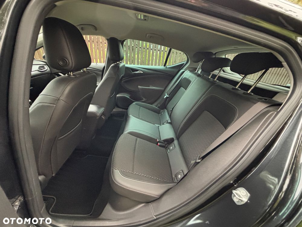 Opel Astra 1.4 Turbo Start/Stop Innovation - 18