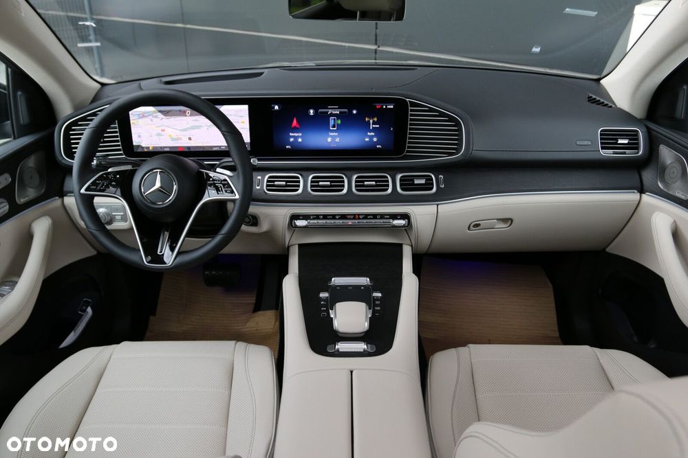 Mercedes-Benz GLE - 17