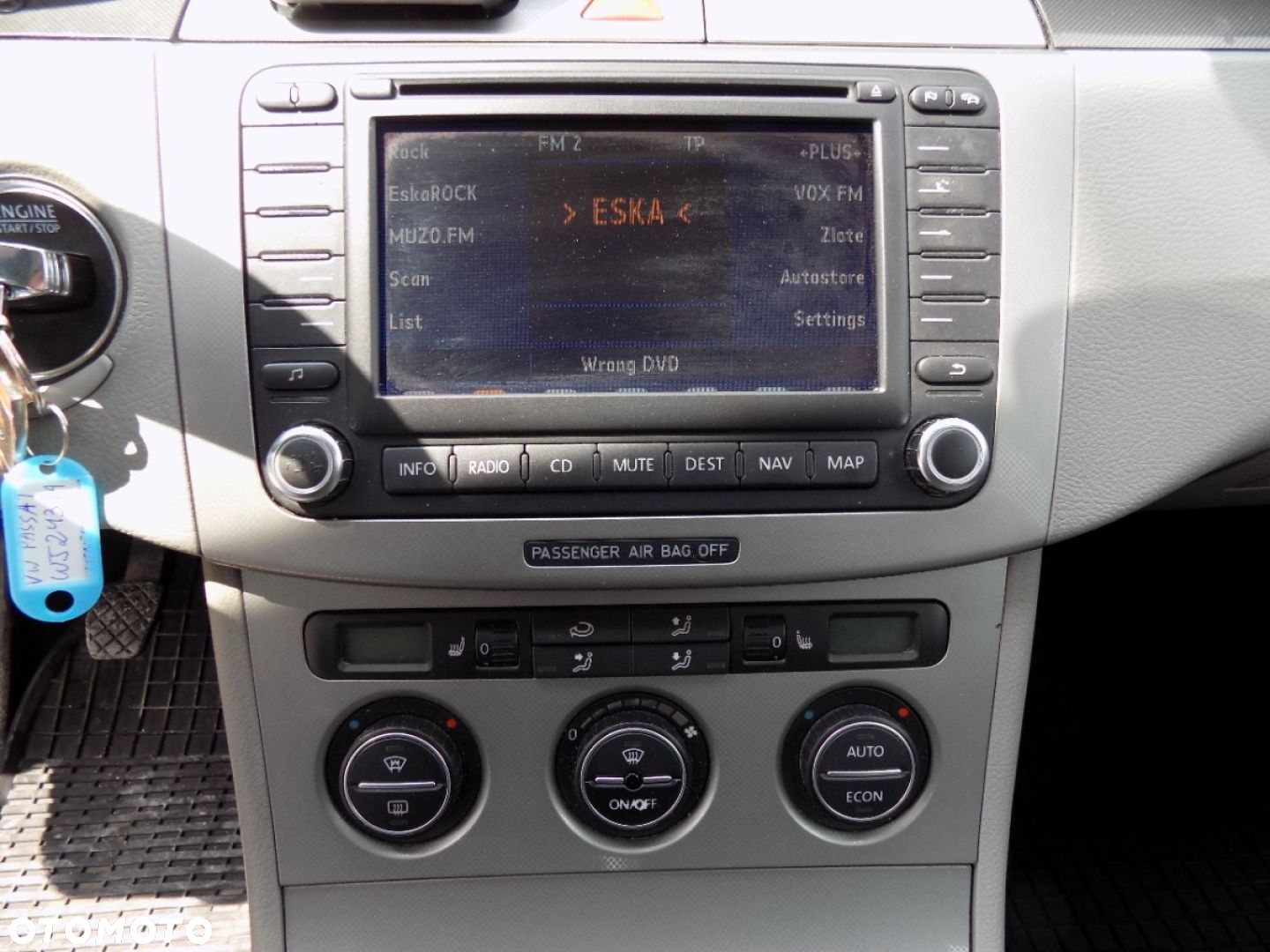 Volkswagen Passat - 9