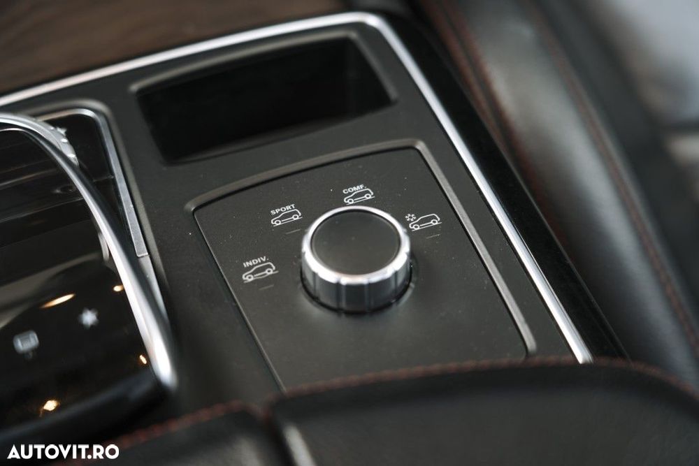 Mercedes-Benz GLE 350 d 4MATIC - 27