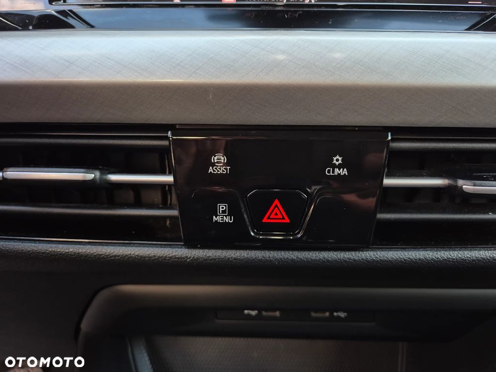 Volkswagen Golf Variant 1.5 TSI BMT Comfortline - 14