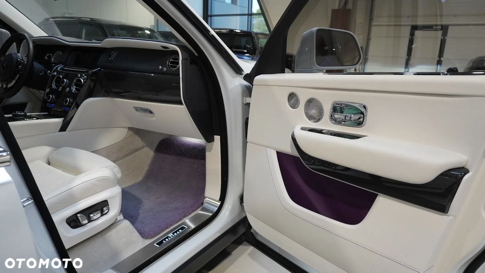 Rolls-Royce Cullinan Black Badge - 9