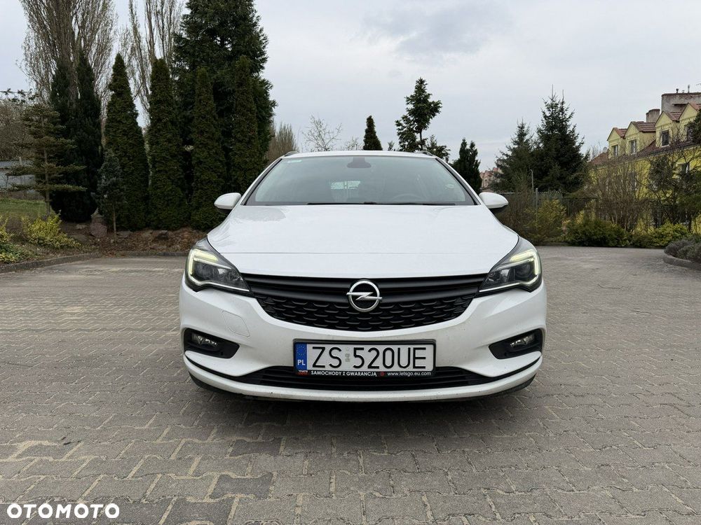 Opel Astra 1.6 CDTI Essentia - 2