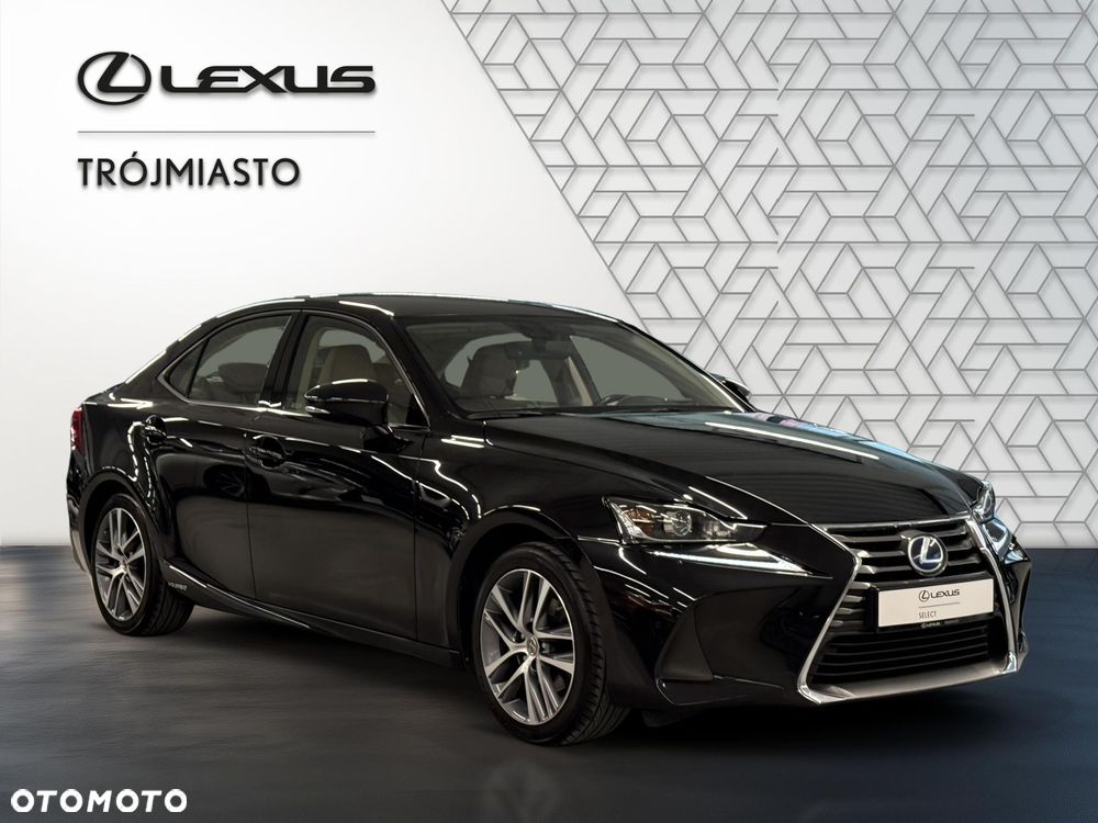 Lexus IS - 8
