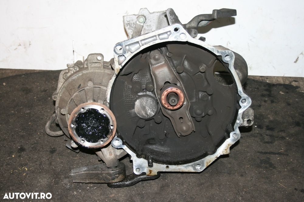 Cutie Viteze Seat Audi A3 Skoda Octavia 2 2.0 FSi 6+1 Viteze - 3