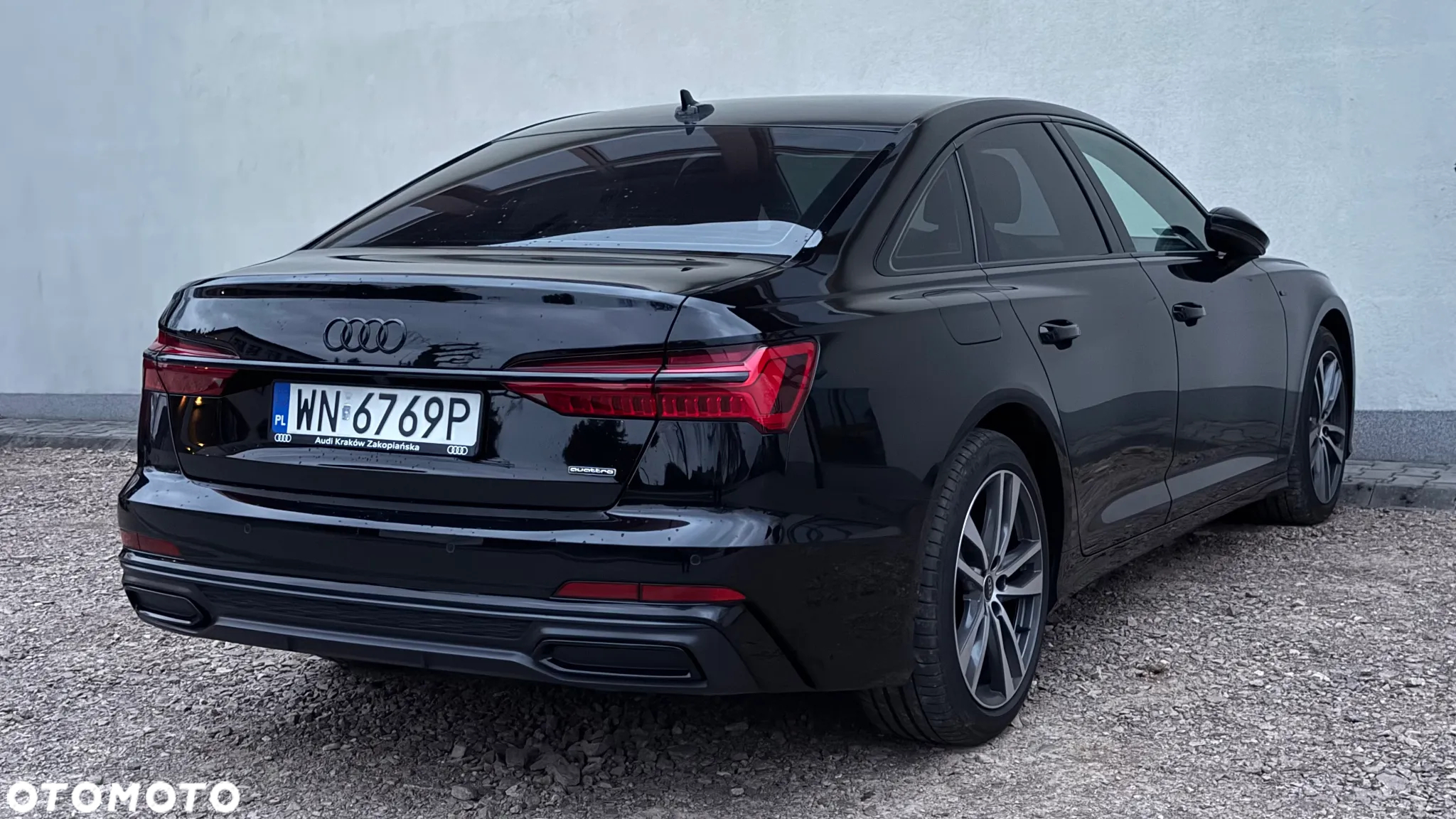 Audi A6 - 12