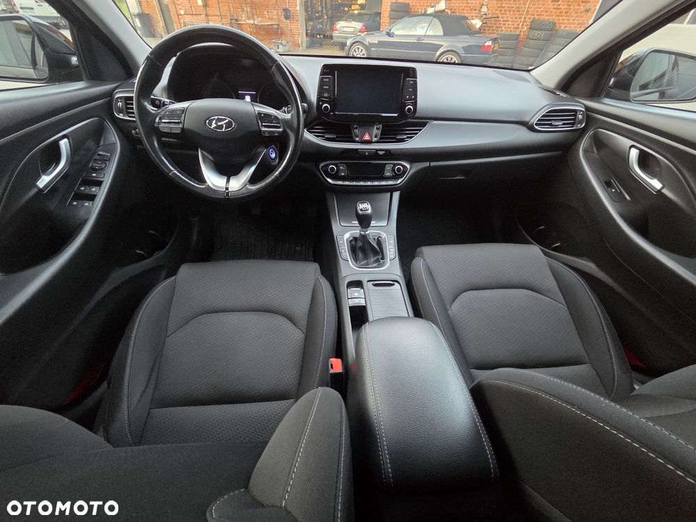 Hyundai i30 - 17
