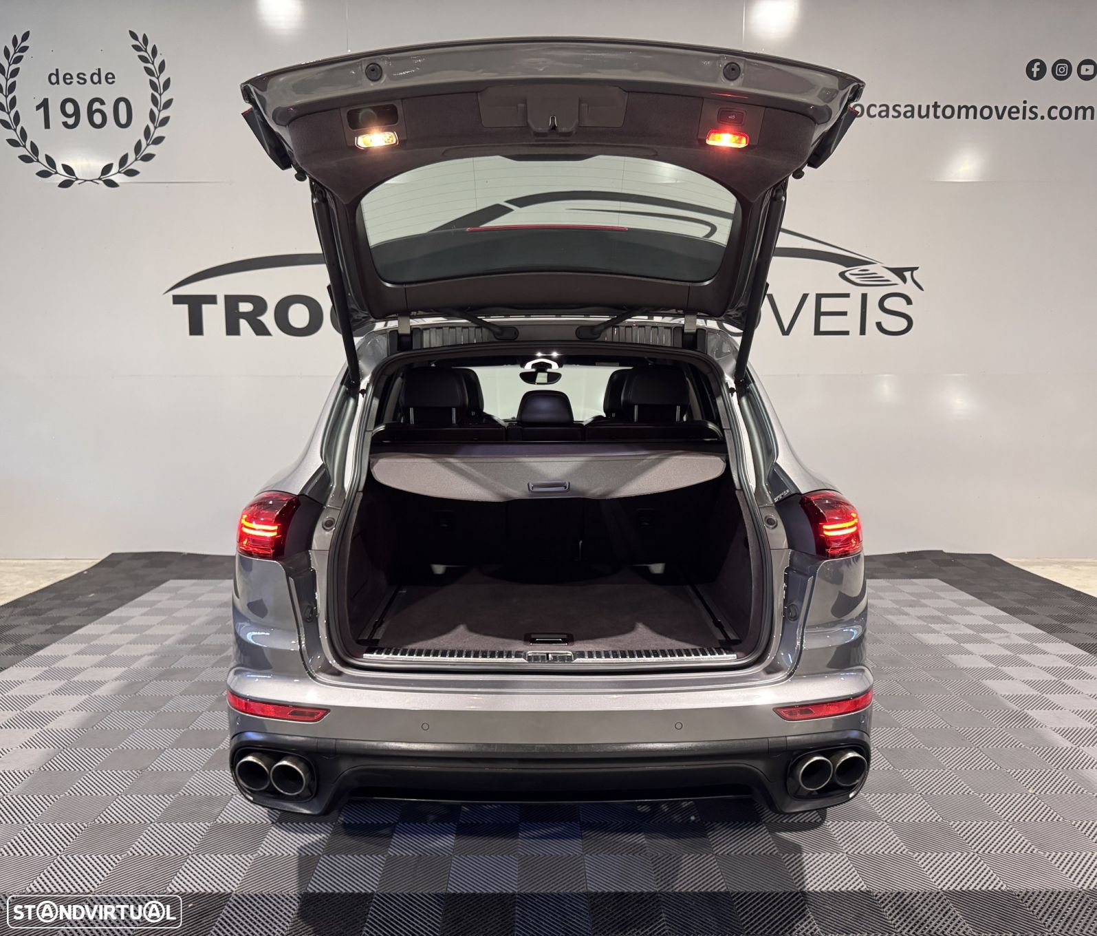 Porsche Cayenne S Hybrid - 10