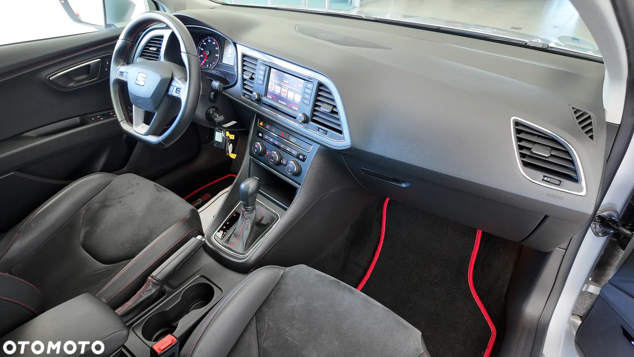 Seat Leon ST 1.8 TSI Start&Stop DSG FR - 17
