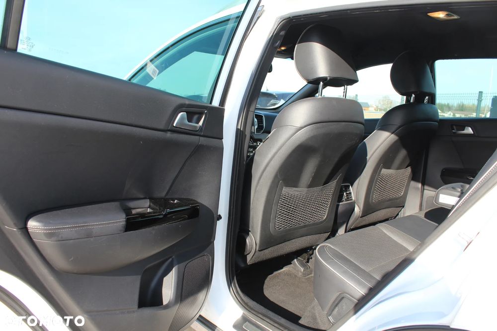 Kia Sportage 1.7 CRDI 2WD ISG Vision - 23