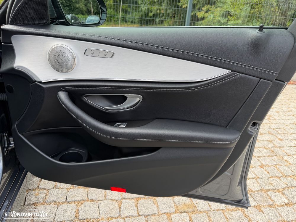 Mercedes-Benz E 300 de 9G-TRONIC AMG Line - 14