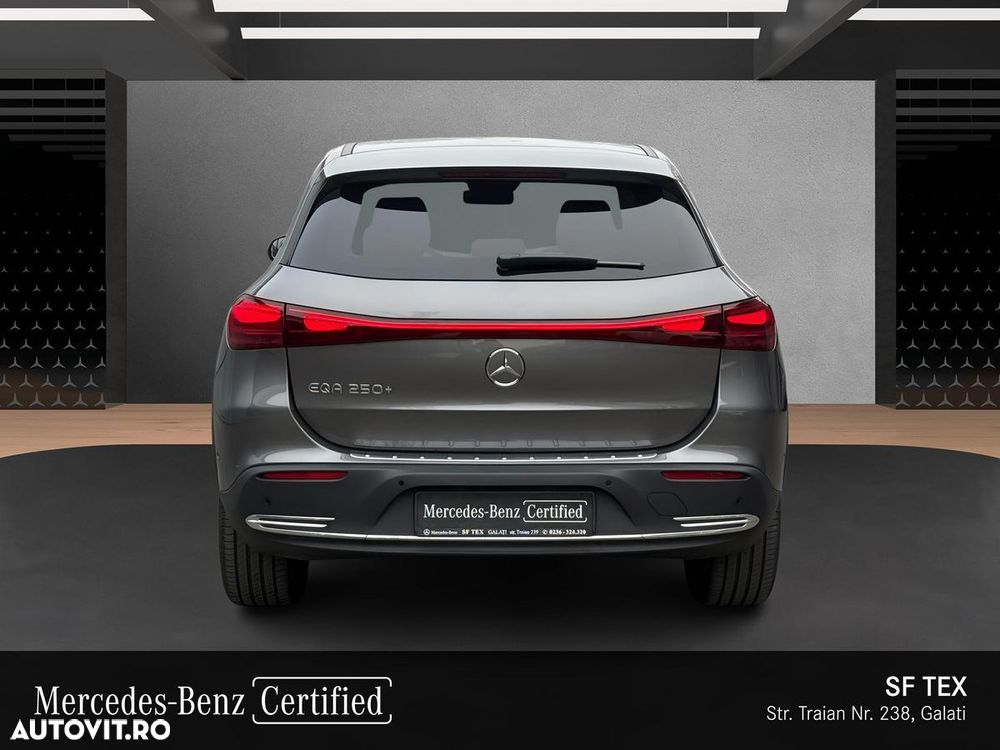 Mercedes-Benz EQA 250+ Electric Art - 15