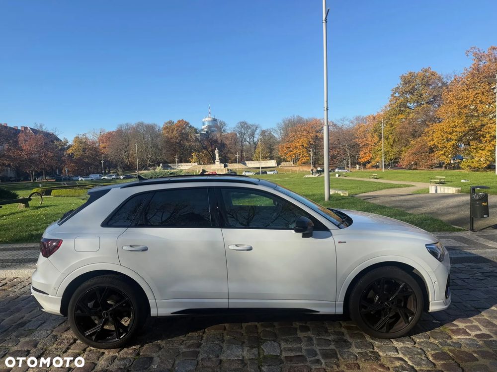 Audi Q3 45 TFSI Quattro S Line S tronic - 2