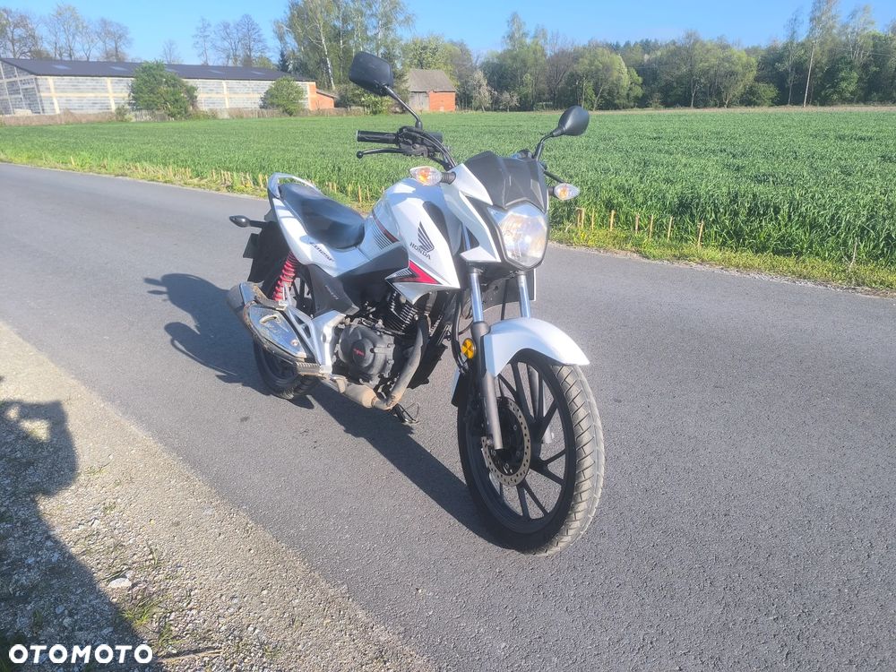 Honda CB - 3