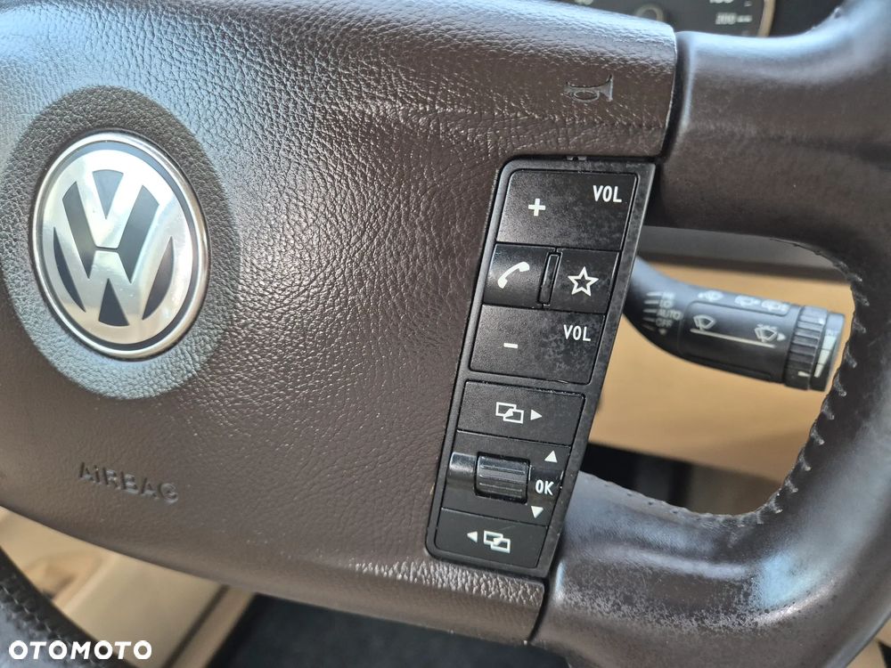 Volkswagen Touareg 3.0 V6 TDI DPF Automatik Individual - 20