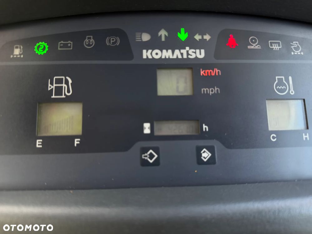 Komatsu WA70-7 Ładowarka Kołowa łamana 2016 rok.  Jak Nowa!  Oryginał łyżka. Mocny silnik 4cylindry. Zero luzów i wycieków. Aktualne Badania DEKRA BMWT. Wielka Okazja. Maszyna jak nowa z Salonu. 4200mtg. Pochodzi z Norweskiego urzędu gminy. Dodatkowe linie Hydrauliczne. Szybka wolna Jazda Rewers Hydrostatic.  Wersja Norwesk Mocne doświetlenie dodatkowe grzanie. kabina Ogrzewana wentylowana! Zmiana Osprzętu Hydrauliczna! - 15