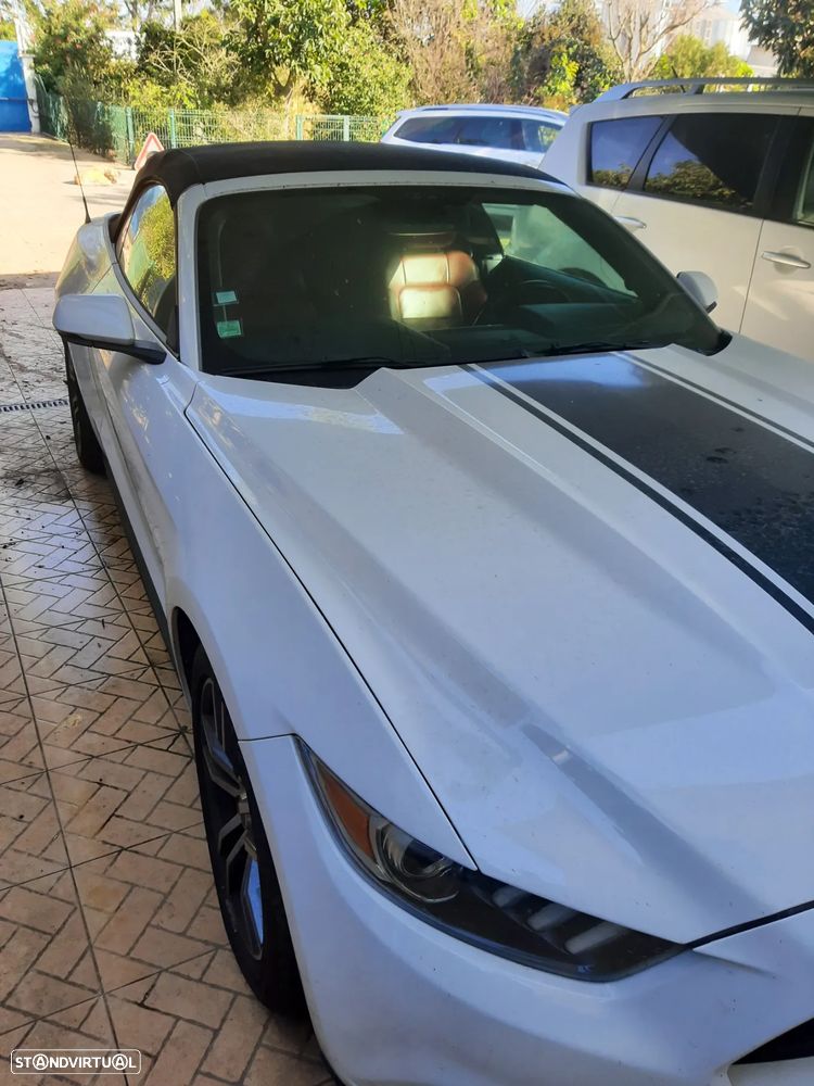 Ford Mustang 2.3i EcoBoost Aut. - 12