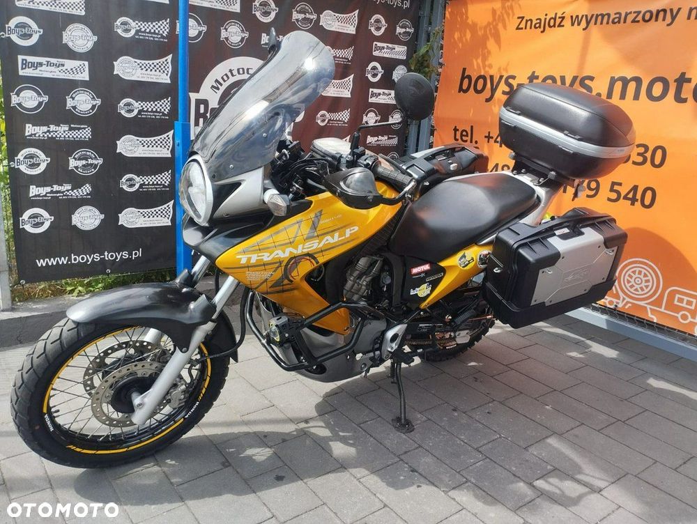 Honda XL - 4