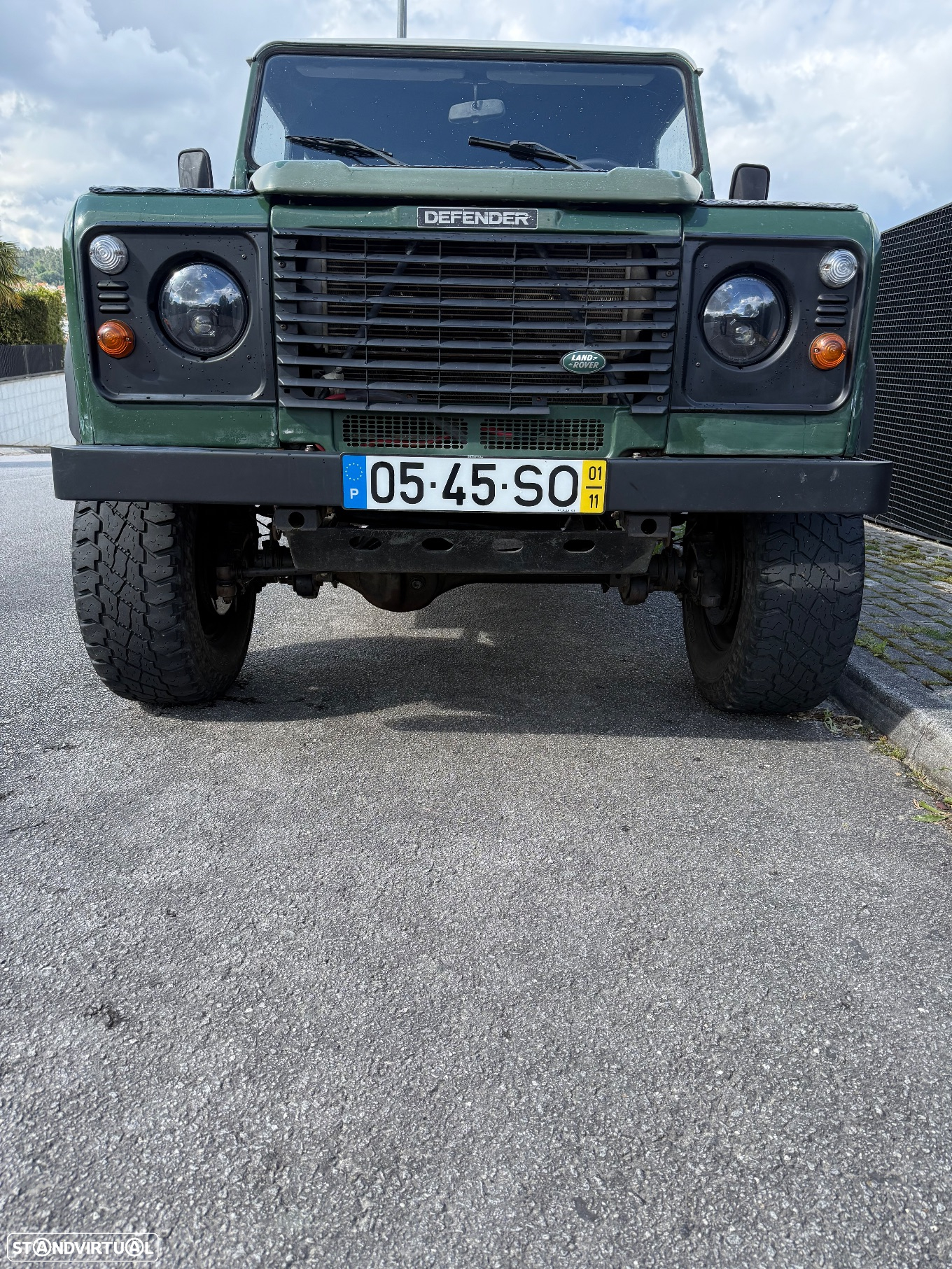Land Rover Defender 130 2.5 TD5 Crew Cab - 16